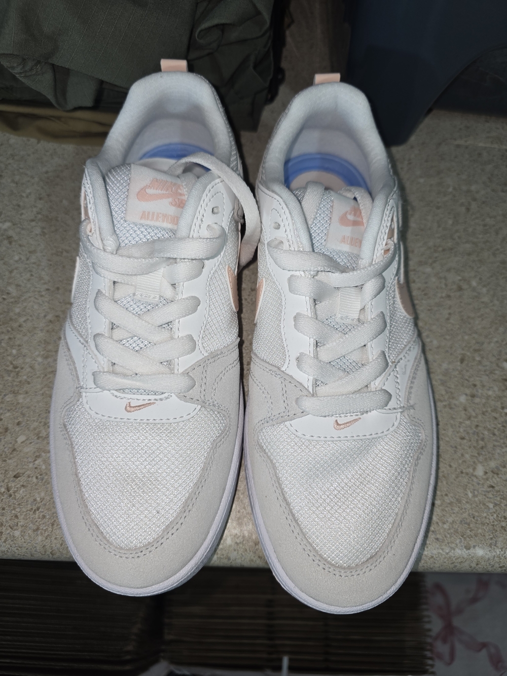 Nike Kids' White & Light Pink Trainer - Comfortable Everyday Shoe
